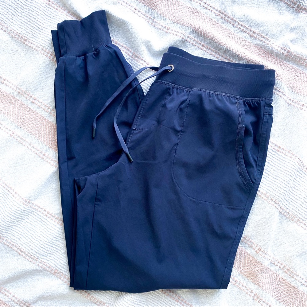 Athleisure Travel Joggers | Pockets | Navy | Small